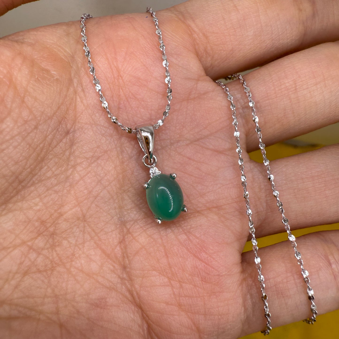 925 Sterling Silver Necklace 8x6mm Green Natural Emerald Gemstone Zircon Pendant with Chain Jewelry