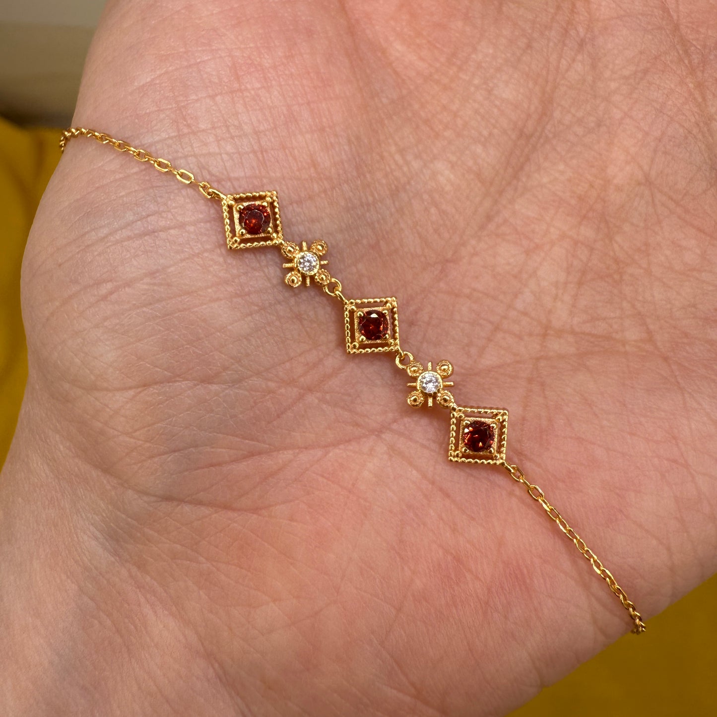 925 Sterling Silver Bracelet 3mm Round Red Natural Zircon Gemstone Golden Chain Jewelry Gift
