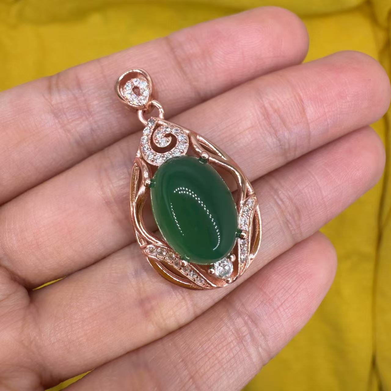 925 Sterling Silver Pendant 14x10mm Oval Green Natural Emerald Gemstone Zircon Women Bridal Jewelry Gift for Her, Sister