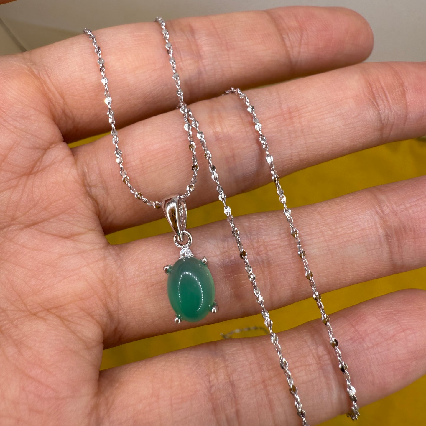 925 Sterling Silver Necklace 8x6mm Green Natural Emerald Gemstone Zircon Pendant with Chain Jewelry