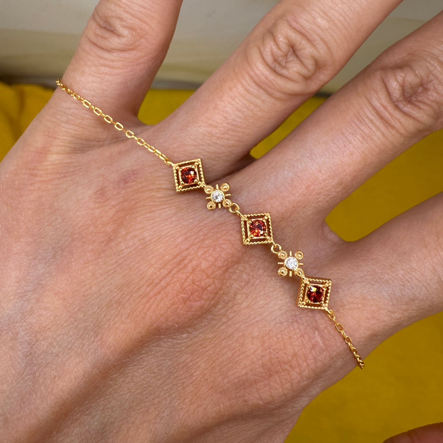 925 Sterling Silver Bracelet 3mm Round Red Natural Zircon Gemstone Golden Chain Jewelry Gift