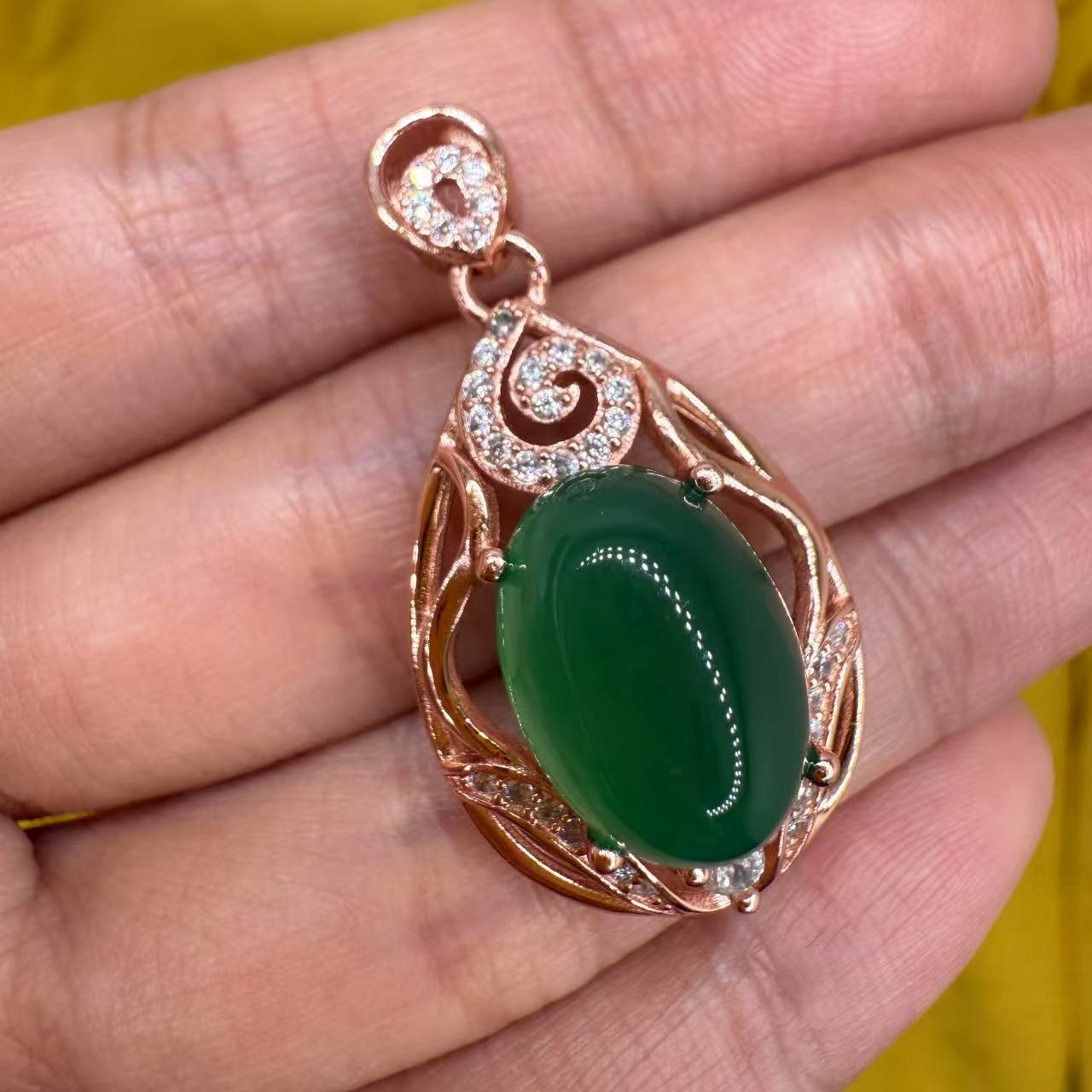 925 Sterling Silver Pendant 14x10mm Oval Green Natural Emerald Gemstone Zircon Women Bridal Jewelry Gift for Her, Sister