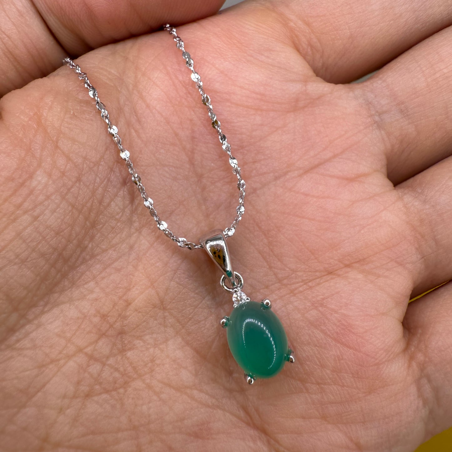 925 Sterling Silver Necklace 8x6mm Green Natural Emerald Gemstone Zircon Pendant with Chain Jewelry