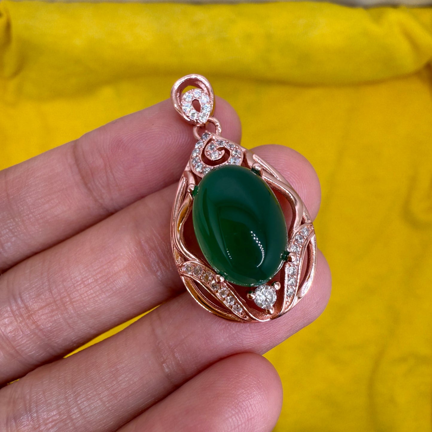 925 Sterling Silver Pendant 14x10mm Oval Green Natural Emerald Gemstone Zircon Women Bridal Jewelry Gift for Her, Sister